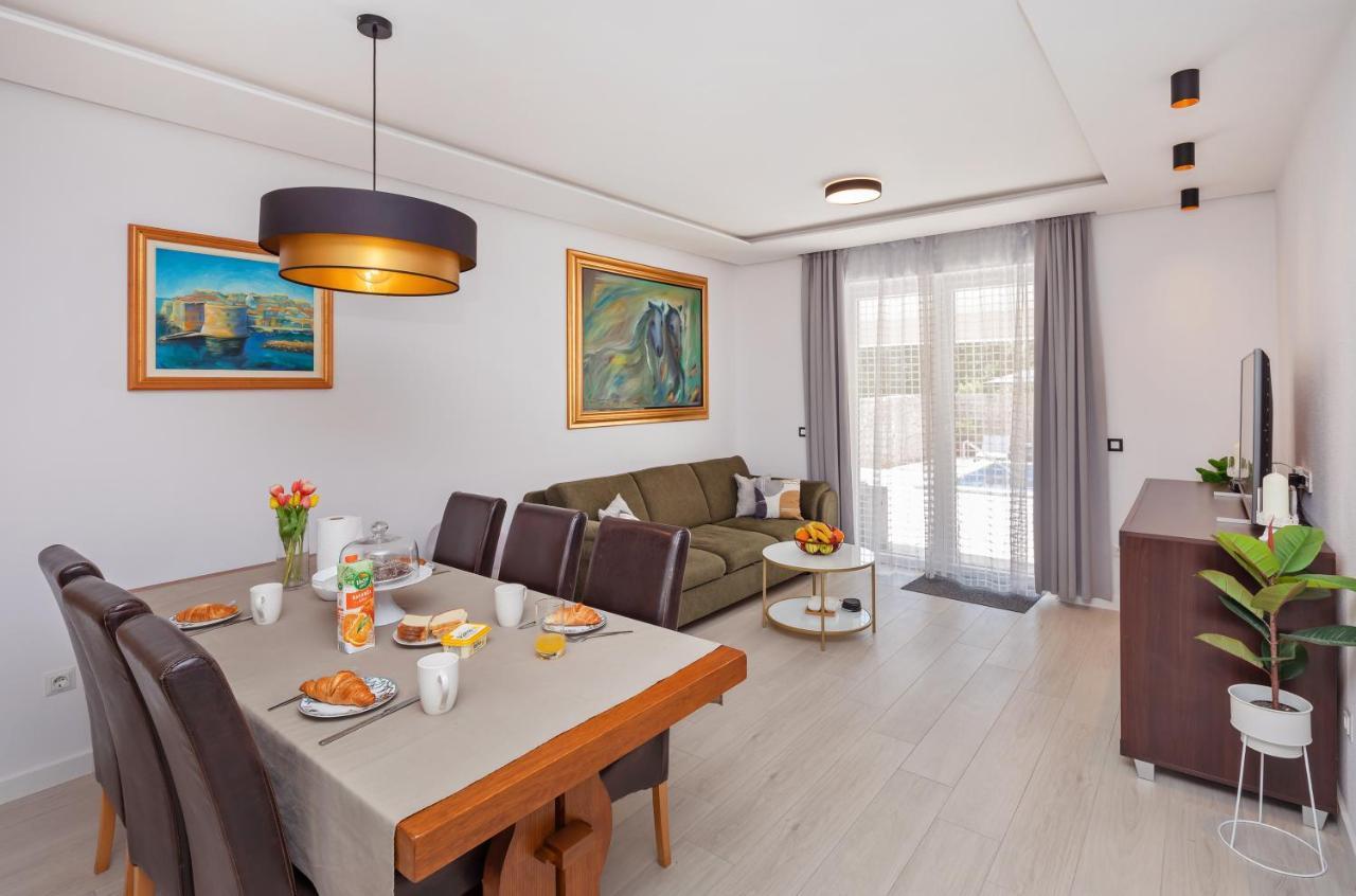 Apartment Holiday Home Doma, Cilipi Near Dubrovnik Luaran gambar