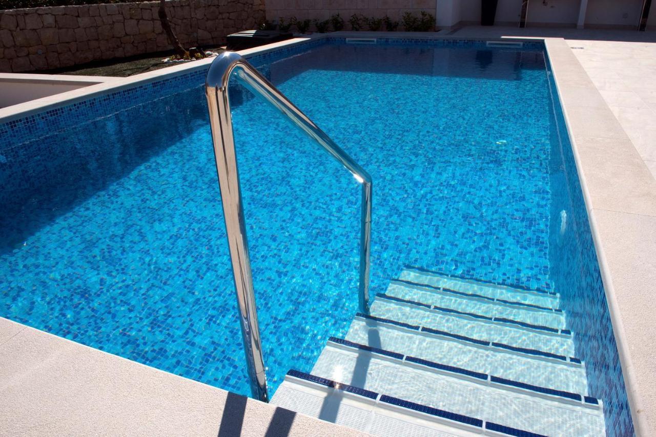 Apartment Holiday Home Doma, Cilipi Near Dubrovnik Luaran gambar