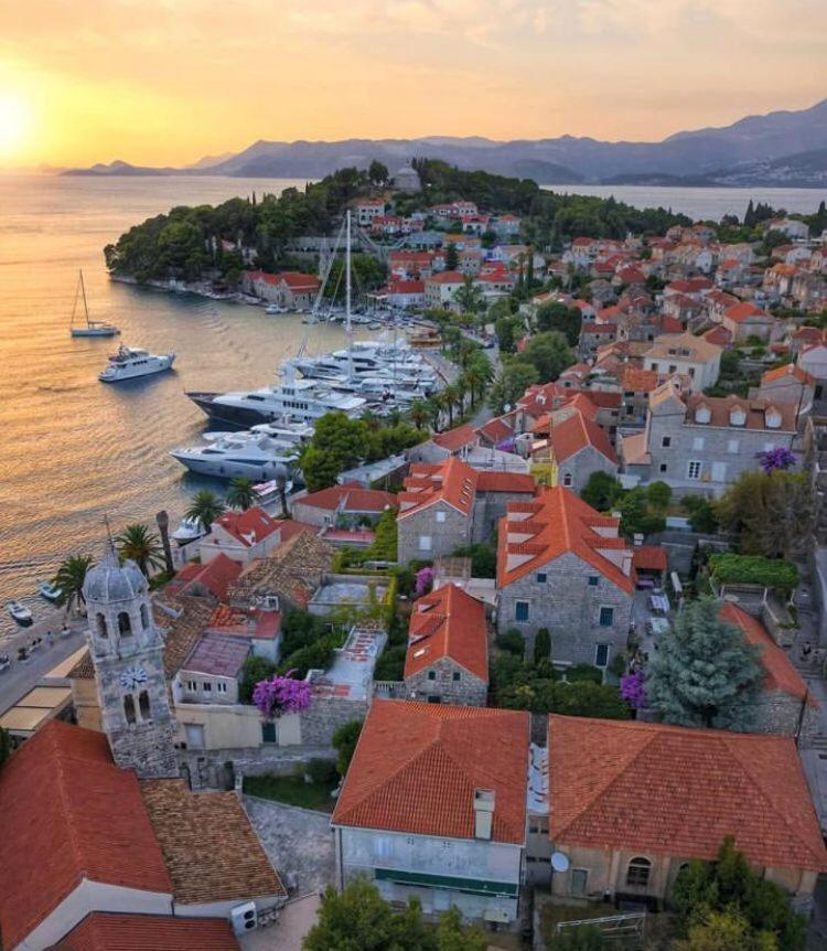 Apartment Holiday Home Doma, Cilipi Near Dubrovnik Luaran gambar