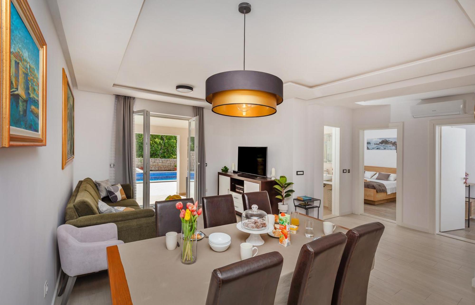 Apartment Holiday Home Doma, Cilipi Near Dubrovnik Bilik gambar