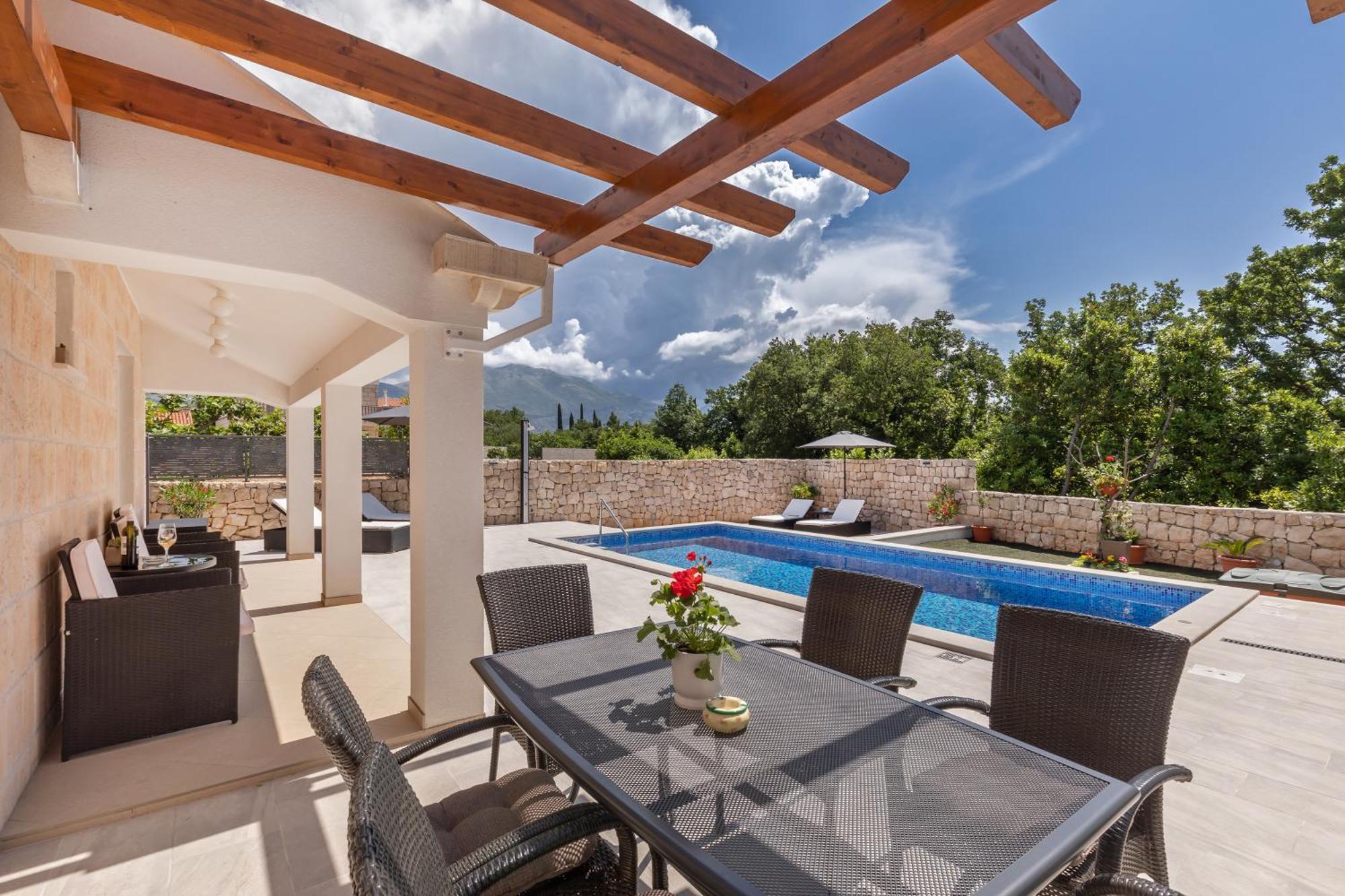 Apartment Holiday Home Doma, Cilipi Near Dubrovnik Bilik gambar